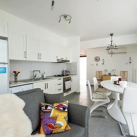 Joya Cyprus Moonlight Penthouse